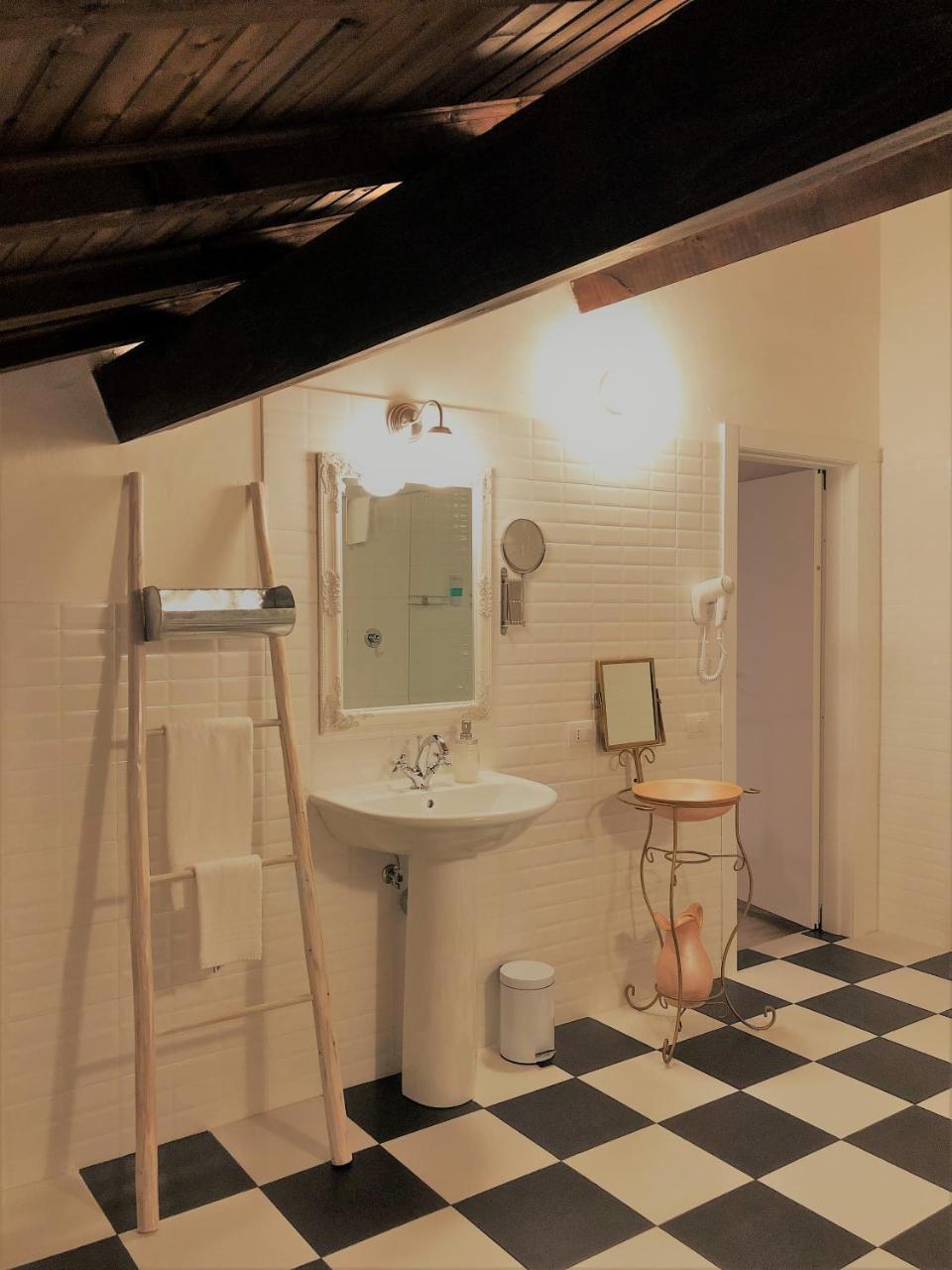 Il Contado -Room And Breakfast- Castelfranco Emilia Buitenkant foto